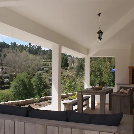 Dom wakacyjny Spacious On Estate Near Covas (Coimbra)