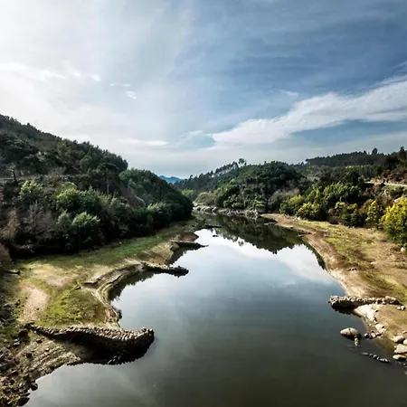 Dom wakacyjny Spacious On Estate Near Covas (Coimbra)