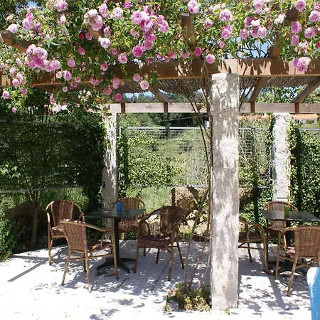 Spacious On Estate Near * Covas (Coimbra)