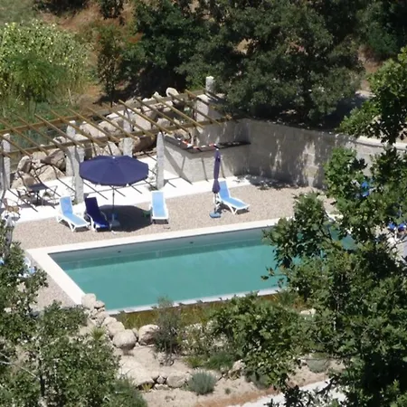 Spacious On Estate Near * Covas (Coimbra)