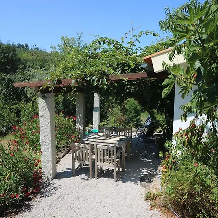 Spacious On Estate Near * Covas (Coimbra)