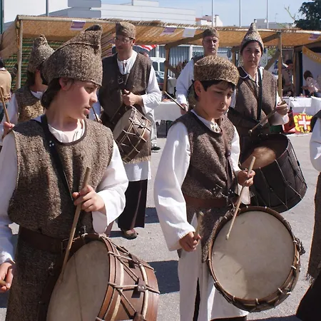 Spacious On Estate Near Feriehus *