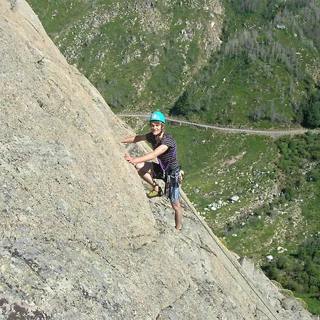 Spacious On Estate Near