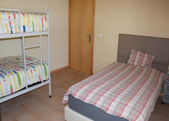 Spacious On Estate Near Covas