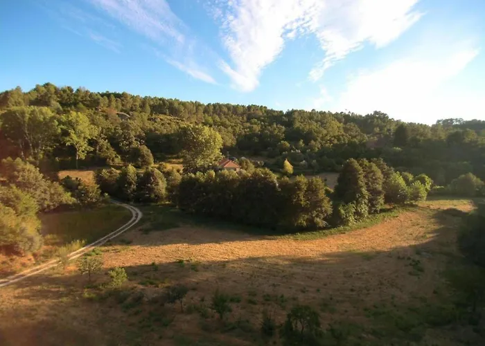 Spacious On Estate Near 別荘 Covas